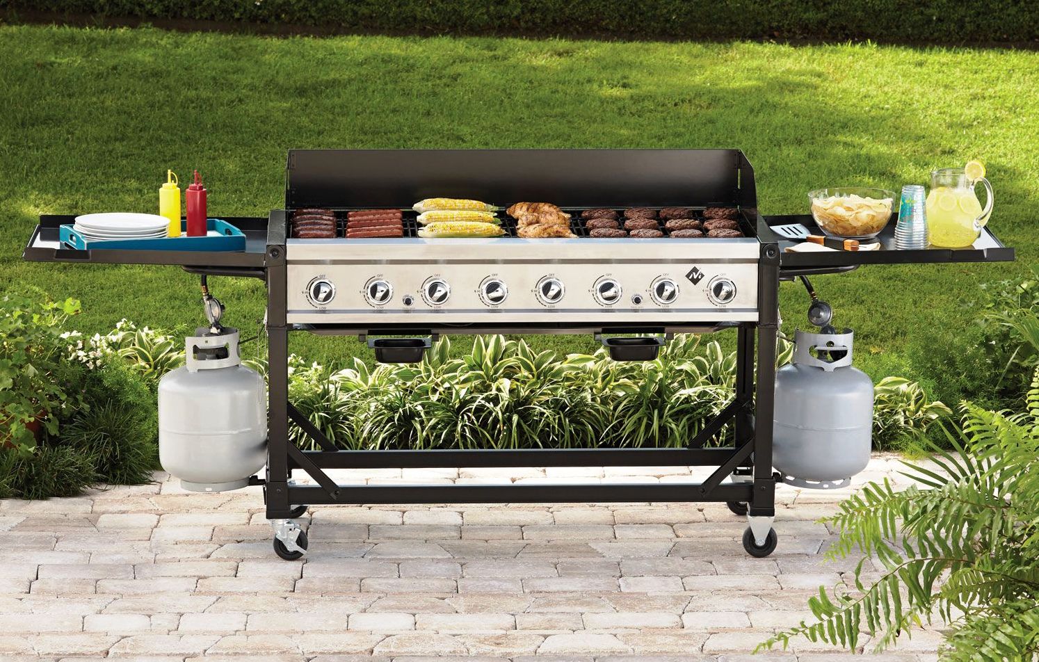 8 Burner Event Propane Gas Grill